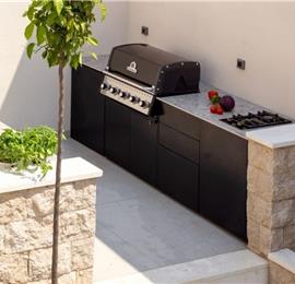 7 Bedroom Villa with Infinity Pool and Sea Views in Dubrovnik, Sleeps 14